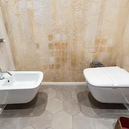 Trastevere Luxury, Ampia E Confortevole Location Sospesa Tra Design E Storia * Roma