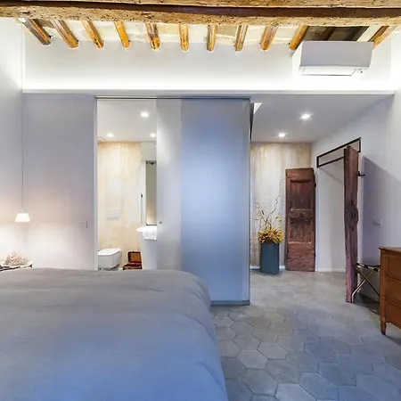 Trastevere Luxury, Ampia E Confortevole Location Sospesa Tra Design E Storia Roma