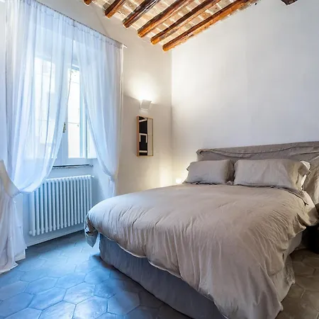 Trastevere Luxury, Ampia E Confortevole Location Sospesa Tra Design E Storia Appartamento *