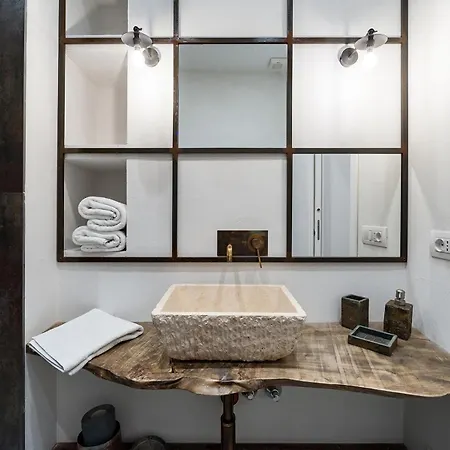 Appartamento Trastevere Luxury, Ampia E Confortevole Location Sospesa Tra Design E Storia *