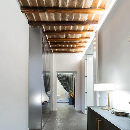 Appartamento Trastevere Luxury, Ampia E Confortevole Location Sospesa Tra Design E Storia Roma