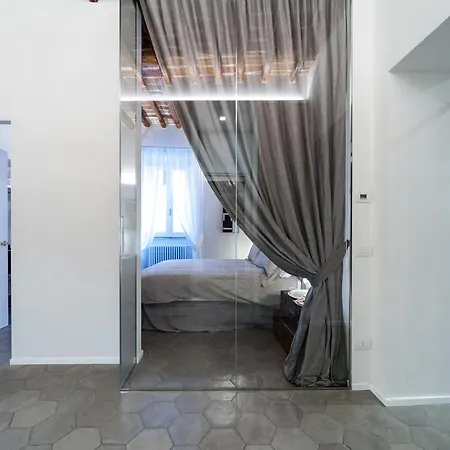 Trastevere Luxury, Ampia E Confortevole Location Sospesa Tra Design E Storia Roma